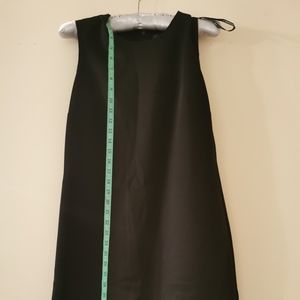 NWOT New York sleeveless black dress size 4